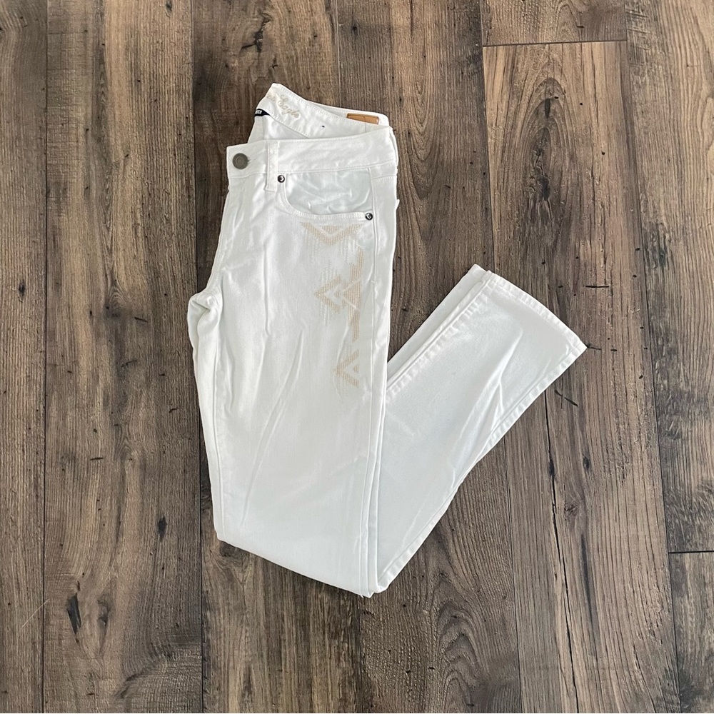 American Eagle White Embellished Skinny Jeans